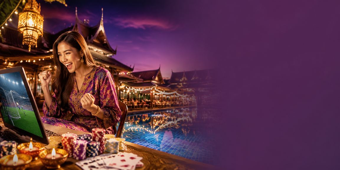 Suasana permainan kad poker bergaya batik Kota Bharu